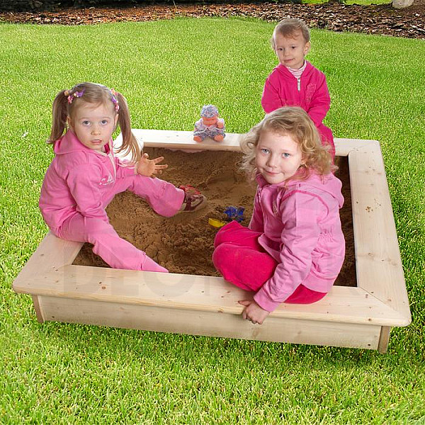 Children's sandpit with lid + FREE cupcakes (wood thickness 26 mm)